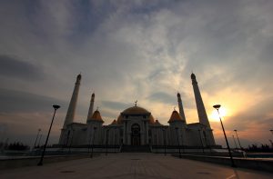 Read more about the article Can I travel to Turkmenistan?